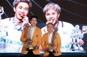 Chen Tang Jie dan Toh Ee Wei cipta sejarah sebagai gandingan beregu campuran pertama menang Anugerah Sukan Negara