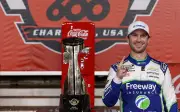 Daniel Suarez dedikasikan kemenangan Coca-Cola 600 kepada arwah Kyle Busch