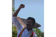Dari Pahlawan Massa ke Ketua Menteri: Cabaran Vijay Selepas Menang Pilihan Raya