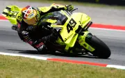 Di Giannantonio Juara MotoGP Catalunya Selepas Perlumbaan Penuh Kemalangan