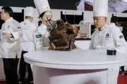 Dua Chef Pastri Malaysia Sasar Kejuaraan Dunia Selepas Perak Piala Pastri Asia