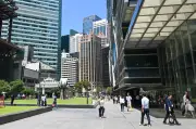 Ekonomi Singapura berkembang 6% pada suku pertama didorong permintaan cip AI