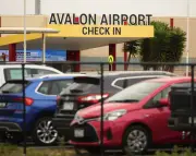 Gegaran di Lapangan Terbang Australia: Alat Laser Rambut Disangka Bom