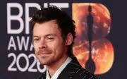 Harry Styles: Dari Idola Remaja ke Ikon Muzik