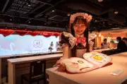 Hidup Kawaii dengan kari nasi: Bagaimana kafe pembantu jadi eksport budaya Jepun