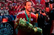Hoines puji Kane sebagai 'pemindahan terbaik' selepas hatrik Piala Jerman