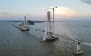Jambatan rentas sungai terpanjang Malaysia dibuka di Sarawak