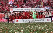 Kane jaring hattrick, St Pauli tersingkir dari Bundesliga