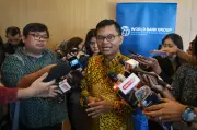 Kerajaan kekal bantuan diesel RM300, tambah interim RM100