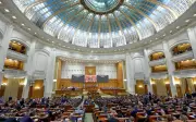 Kerajaan Romania runtuh selepas undi tidak percaya