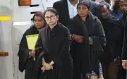 Ketua Menteri Bengal Barat enggan letak jawatan selepas kekalahan