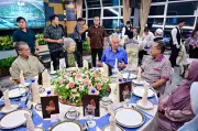 Lee Hsien Loong akhiri lawatan ke Terengganu dengan jamuan bersama MB