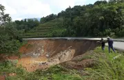 Lencongan Sementara Jalan Gua Musang-Lojing Dibuka Semula Khamis