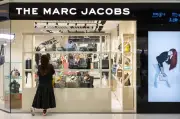 LVMH sah jual jenama Marc Jacobs kepada WHP Global