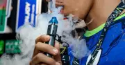 Mahkamah: Pengecualian nikotin vape dari senarai racun tidak rasional