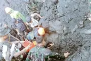 Mayat Pendaki Singapura Korban Letusan Gunung Dukono Berjaya Dikeluarkan