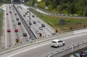 Memandu di usia senja: Keselamatan, kemalangan, dan perdebatan had umur di Malaysia