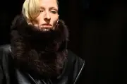 Milan Fashion Week gesa jenama kurangkan penggunaan bulu, bukan larangan