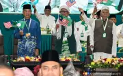 Muhyiddin lebih diterima bukan Melayu berbanding PAS, kata penganalisis