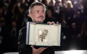 Mungiu Romania menang Palme d'Or di Cannes dengan 'Fjord'