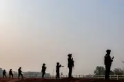 Myanmar dakwa tawan semula bandar sempadan Thailand selepas serangan dua minggu