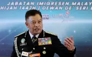 Pasport Malaysia baharu dengan 94 ciri keselamatan mulai 1 Jun