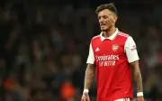 Pemain Arsenal Ben White terlepas baki musim akibat kecederaan lutut