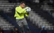 Penjaga gol veteran Fabio cipta rekod Copa Libertadores