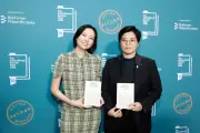 Penulis Taiwan Yang Shuang-zi Menang Anugerah Booker Antarabangsa