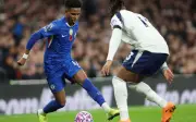 Penyerang Chelsea Estevao dirawat di Brazil