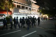 Polis Filipina Tangkap Suspek Selepas Tembakan Di Dalam Senat