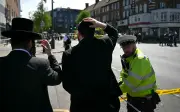Polis UK dakwa lelaki atas tikam dua lelaki Yahudi di London