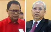 Puad dakwa Annuar Musa cuba bakar sentimen Umno-DAP