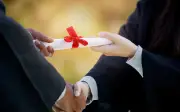 Rasa Pengkhianatan Mendalam Apabila UK Halang 'Ijazah UK' dari Malaysia