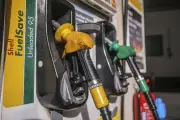 RON97 kekal, RON95 tanpa subsidi dan diesel naik 5 sen mulai 7-13 Mei