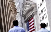 Saham dunia catat rekod tinggi ketika Trump bertemu Xi, pound tertekan