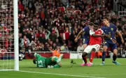 Saka Bawa Arsenal Ke Final Liga Juara-Juara