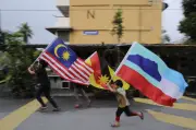 Sejarah Absolutisme Malaysia: Kehilangan Penonton