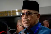 Shahidan gesa pemimpin PN bertenang, fokus pada rakyat