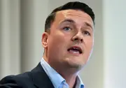 Streeting sokong cukai kekayaan setaraf CGT dengan cukai pendapatan