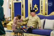 Sultan Ibrahim rai Aidiladha bersama keluarga di Istana Bukit Serene