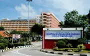 Tiga maut bot keselamatan jatuh dari pelantar minyak luar pesisir