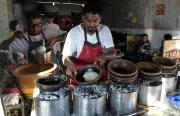Warisan Apam Manis Sejak 1922 Diiktiraf Michelin Bib Gourmand