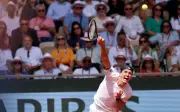 Zverev mara ke pusingan kedua Terbuka Perancis dengan kemenangan straight set