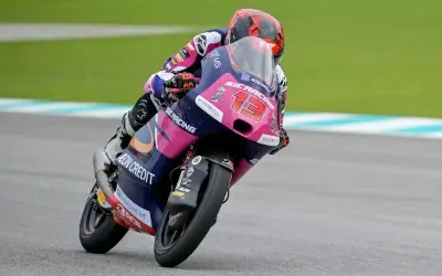 10 tahun menanti, Hakim Danish menangi perlumbaan Moto3 pertama