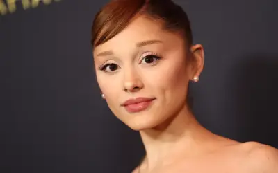 Ariana Grande desak Rumah Putih hentikan guna lagunya