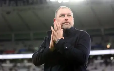 Bekas jurulatih Harimau Malaya Cklamovski sertai kelab Beckham