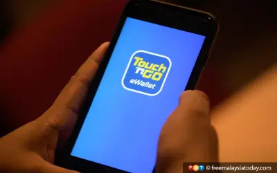 Bekas juruwang dipenjara 2 tahun salah guna terminal TnG