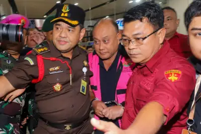 Bekas Ketua Agensi Makanan Percuma Indonesia Ditahan Selepas Dipecat