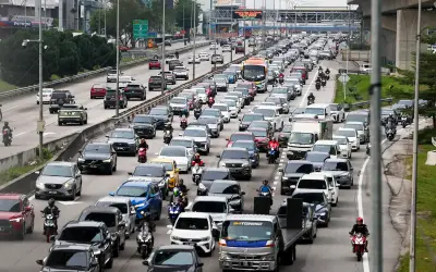 Cermat Madani: Langkah Maju, Namun Seteguk Teh Tarik dari Berani